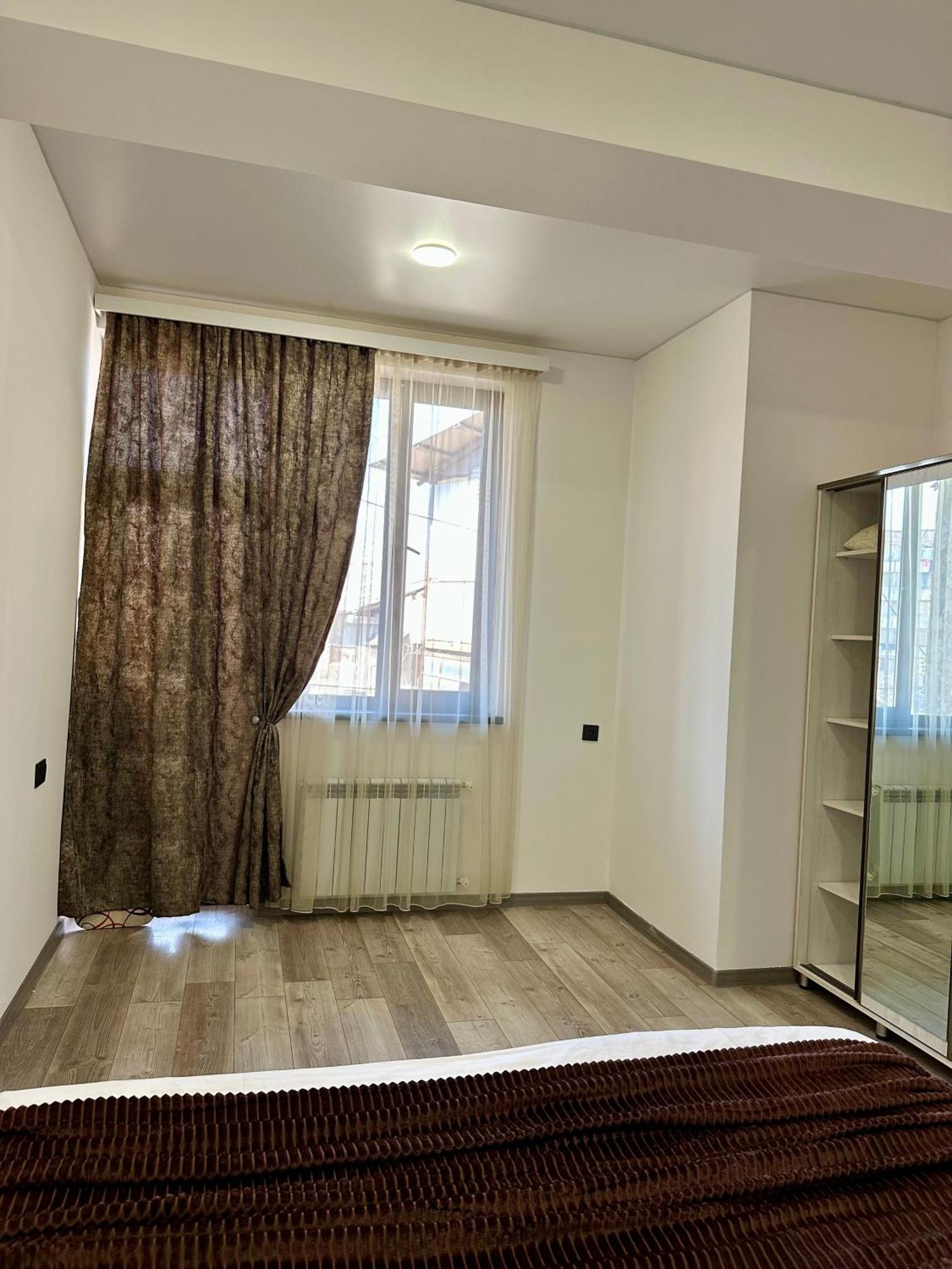 New Apartment In Downtown Jerevan Buitenkant foto
